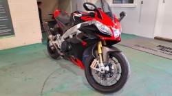 2010 APRILIA RSV 4 FACTORY  