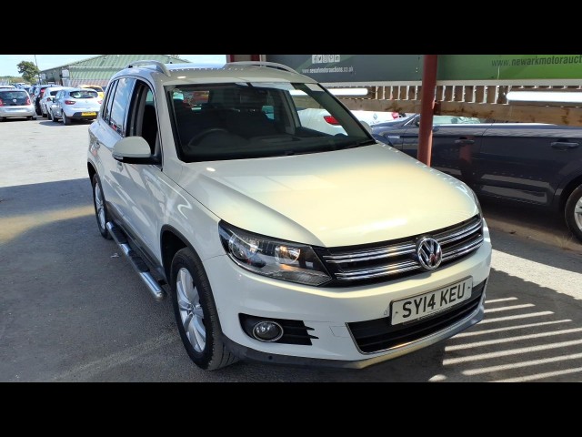 BUY VOLKSWAGEN TIGUAN MATCH TDI BMT 4MOT 2014 MATCH TDI BLUEMOTION TECHNOLOGY 4MOTION, Newark Motor Auctions