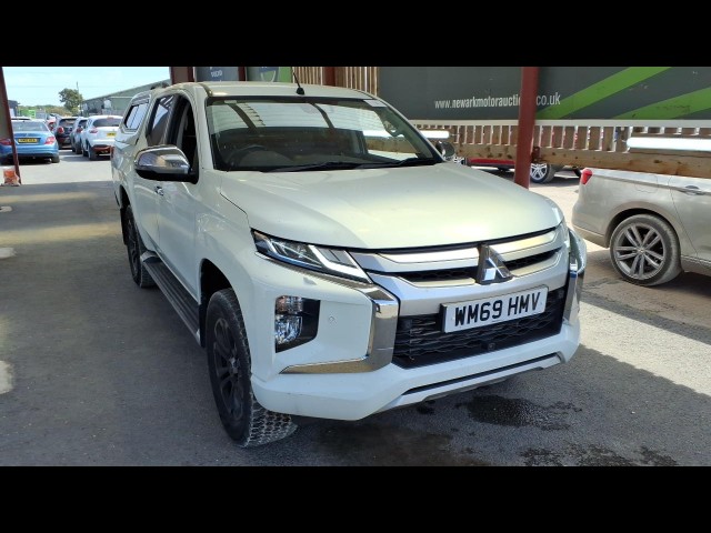BUY MITSUBISHI L200 BARBARIAN X DI-D AUT 2020 DI-D BARBARIAN X DCB, Newark Motor Auctions