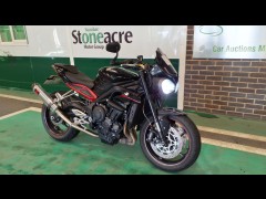 BUY TRIUMPH STREET TRIPLE R LOW 2019, Newark Motor Auctions