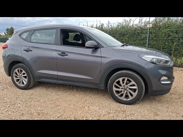 BUY HYUNDAI TUCSON SE NAV B-DRIVE 2WD 2016 CRDI SE NAV BLUE DRIVE, Newark Motor Auctions