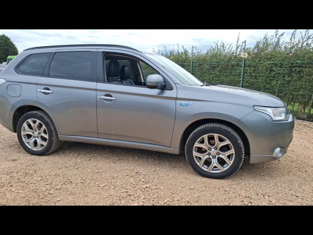 BUY MITSUBISHI OUTLANDER GX 3H PHEV AUTO 2015 PHEV GX 3H, Newark Motor Auctions