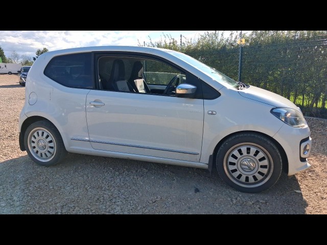 BUY VOLKSWAGEN UP WHITE 2012 UP WHITE, Newark Motor Auctions