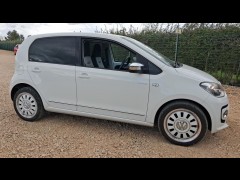 BUY VOLKSWAGEN UP WHITE 2013 UP WHITE, Newark Motor Auctions