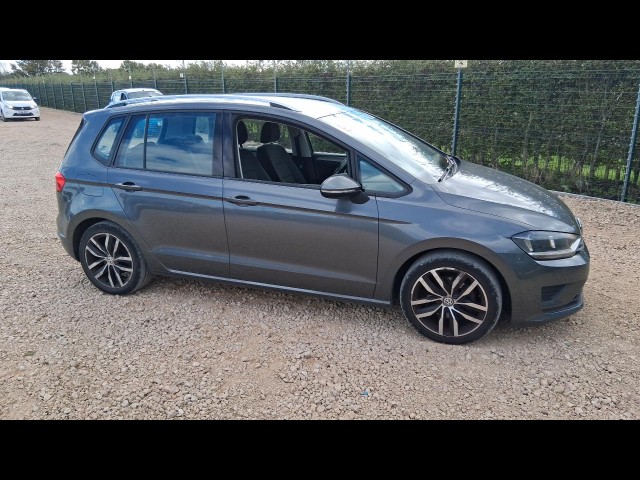 BUY VOLKSWAGEN GOLF SV SE TSI 2017 SE TSI, Newark Motor Auctions