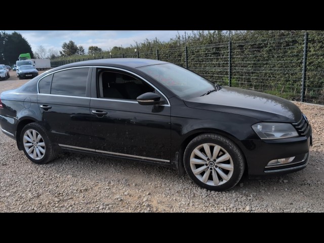 BUY VOLKSWAGEN PASSAT HIGHLINE TDI BLUE 2013 HIGHLINE TDI BLUEMOTION TECHNOLOGY, Newark Motor Auctions