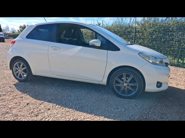 BUY TOYOTA YARIS SR VVT-I 2012 VVT-I SR, Newark Motor Auctions