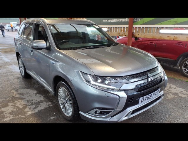 BUY MITSUBISHI OUTLANDER 4H PHEV CVT 2018 PHEV 4H, Newark Motor Auctions