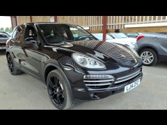 BUY PORSCHE CAYENNE D V6 PLAT ED TIPT 2014 D V6 TIPTRONIC, Newark Motor Auctions