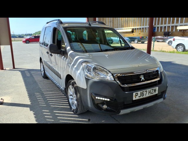 BUY PEUGEOT PARTNER TEPEE OUTDOOR BHD 2017 BLUE HDI S/S TEPEE OUTDOOR, Newark Motor Auctions