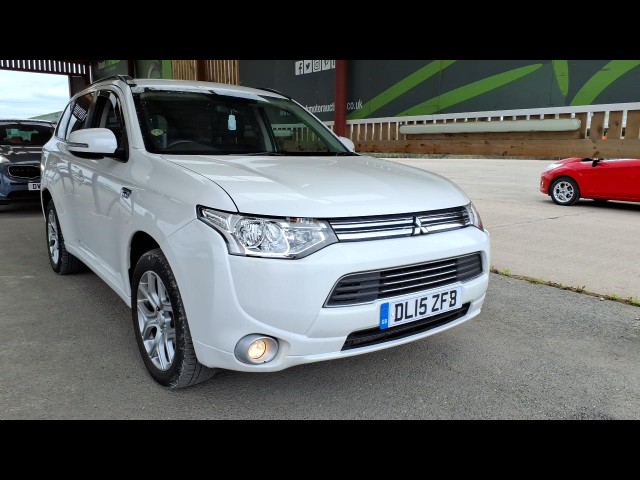 BUY MITSUBISHI OUTLANDER GX 3H PHEV AUTO 2015 PHEV GX 3H, Newark Motor Auctions