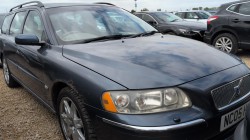 2005 VOLVO V70 SE T T SE 