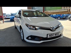 BUY TOYOTA AURIS B-ED TSS HYBRD VVT- 2017 VVT-I BUSINESS EDITION TSS, Newark Motor Auctions
