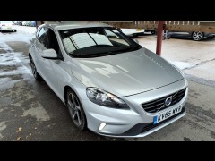 BUY VOLVO V40 R-DESIGN NAV T2  2015 T2 R-DESIGN NAV, Newark Motor Auctions