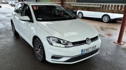 2017 VOLKSWAGEN GOLF SE NAVIGATION TSI BM SE NAVIGATION TSI BLUEMOTION TECHNOLOGY  2017 VOLKSWAGEN GOLF SE NAVIGATION TSI BM SE NAVIGATION TSI BLUEMOTION TECHNOLOGY