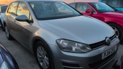 2014 VOLKSWAGEN GOLF SE BLUEMOTION TECH T SE TDI BLUEMOTION TECHNOLOGY  2014 VOLKSWAGEN GOLF SE BLUEMOTION TECH T SE TDI BLUEMOTION TECHNOLOGY
