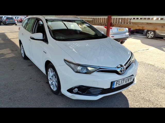 BUY TOYOTA AURIS B-ED TSS HYBRD VVT- 2017 VVTI BUSINESS EDITION TOURING SPORTS TSS, Newark Motor Auctions