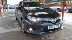 2017 TOYOTA AURIS DSGN TSS HYBRD VVT- VVT-I DESIGN TSS 