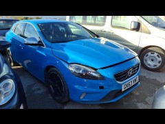 BUY VOLVO V40 R-DESIGN LUX NAV D2 2013 D2 R-DESIGN LUX NAV, Newark Motor Auctions