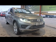 BUY VOLKSWAGEN TOUAREG V6 R-LINE + TDI B 2016 V6 R-LINE PLUS TDI BLUEMOTION TECHNOLOGY, Newark Motor Auctions