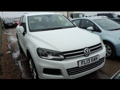 BUY VOLKSWAGEN TOUAREG V6 SE TDI BLUE TE 2013 V6 SE TDI BLUEMOTION TECHNOLOGY, Newark Motor Auctions