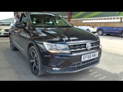 BUY VOLKSWAGEN TIGUAN SE NAV TDI 4MOTION 2018 SE NAVIGATION TDI 4MOTION DSG, Newark Motor Auctions