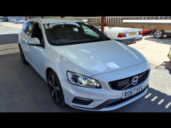 BUY VOLVO V60 R-DESIGN LUX NAV T4 A 2017 T4 R-DESIGN LUX NAV, Newark Motor Auctions