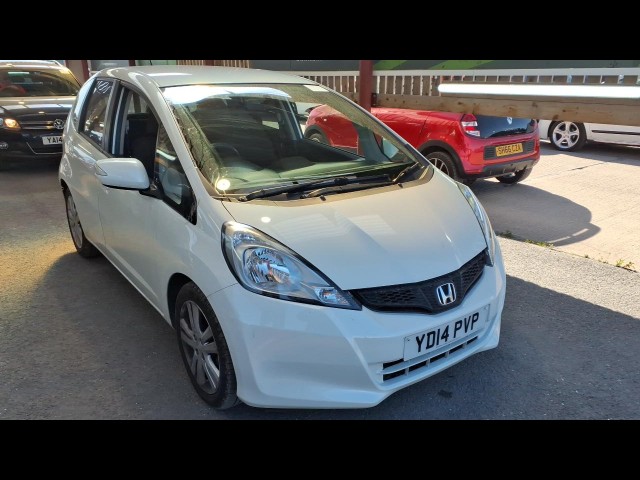 BUY HONDA JAZZ ES + I-VTEC CVT 2014 I-VTEC ES PLUS, Newark Motor Auctions