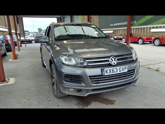 BUY VOLKSWAGEN TOUAREG V6 R-LINE TDI BMT 2013 V6 R-LINE TDI BLUEMOTION TECHNOLOGY, Newark Motor Auctions