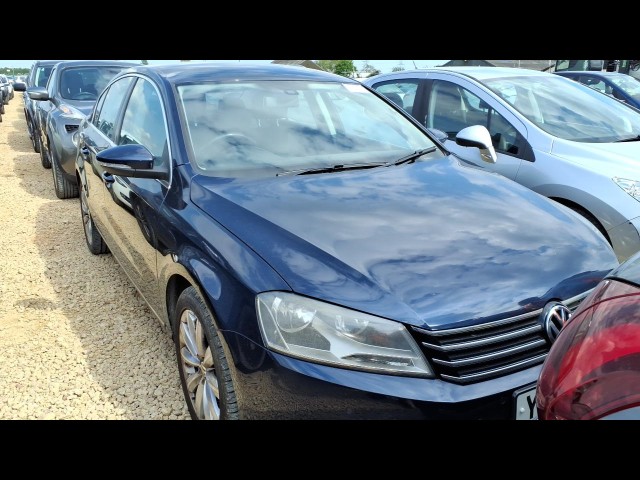 BUY VOLKSWAGEN PASSAT HIGHLINE TDI BLUE 2013 HIGHLINE TDI BLUEMOTION TECHNOLOGY, Newark Motor Auctions