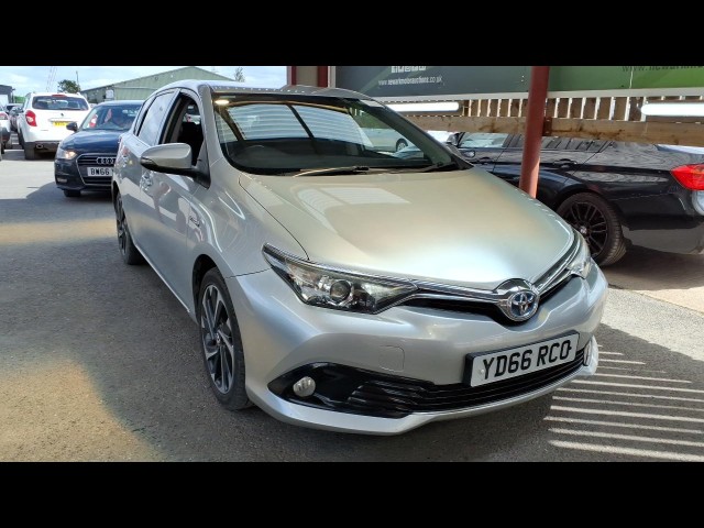 BUY TOYOTA AURIS DESIGN VVT-I HYBRID 2016 VVT-I DESIGN, Newark Motor Auctions
