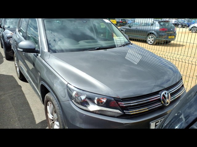 BUY VOLKSWAGEN TIGUAN MATCH TDI BMT 4MOT 2015 MATCH TDI BLUEMOTION TECHNOLOGY 4MOTION, Newark Motor Auctions