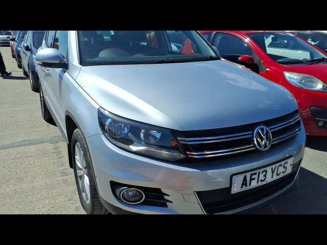 BUY VOLKSWAGEN TIGUAN SE TDI BLUETECH 4M 2013 SE TDI BLUEMOTION TECHNOLOGY 4MOTION, Newark Motor Auctions