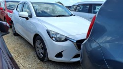 2015 MAZDA 2 SE SE 